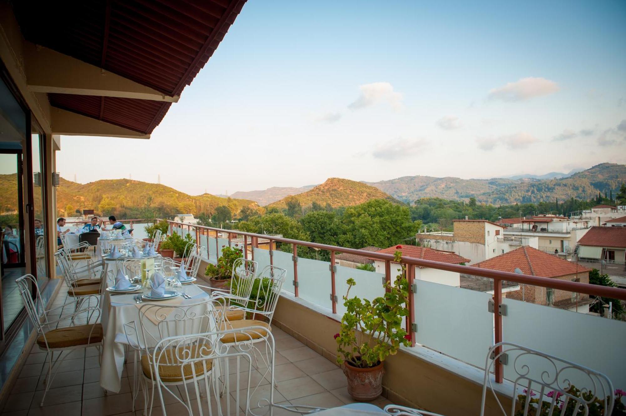 Neda Hotel Olümpia Kültér fotó