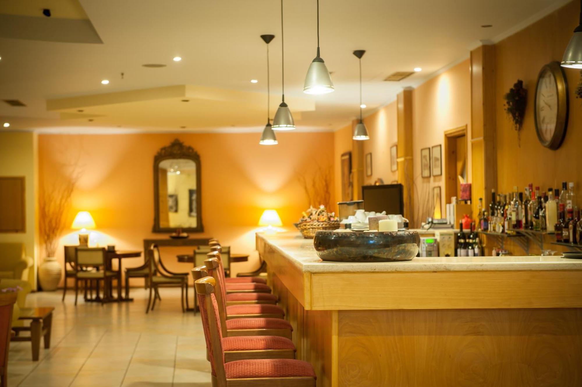 Neda Hotel Olümpia Kültér fotó