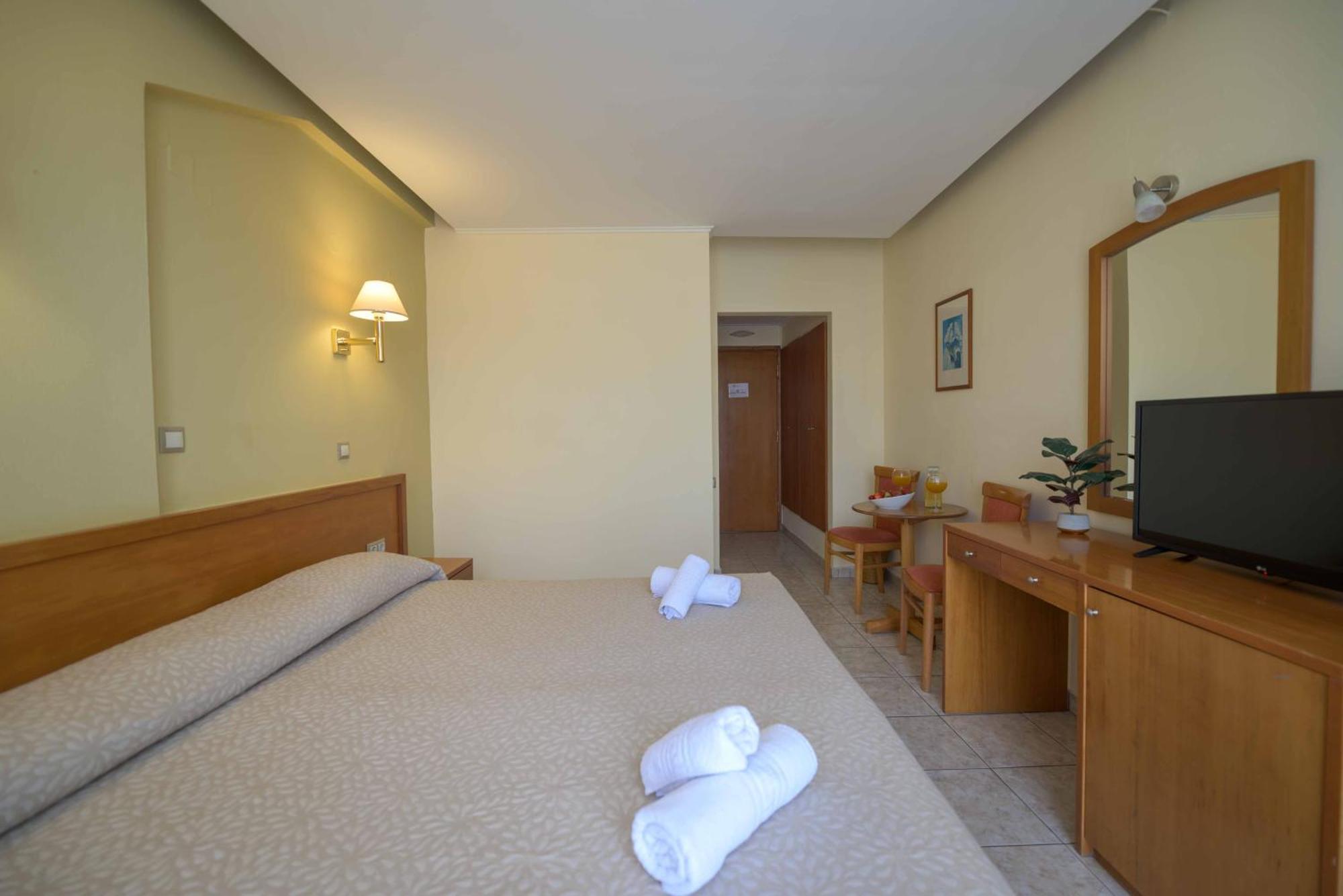 Neda Hotel Olümpia Kültér fotó