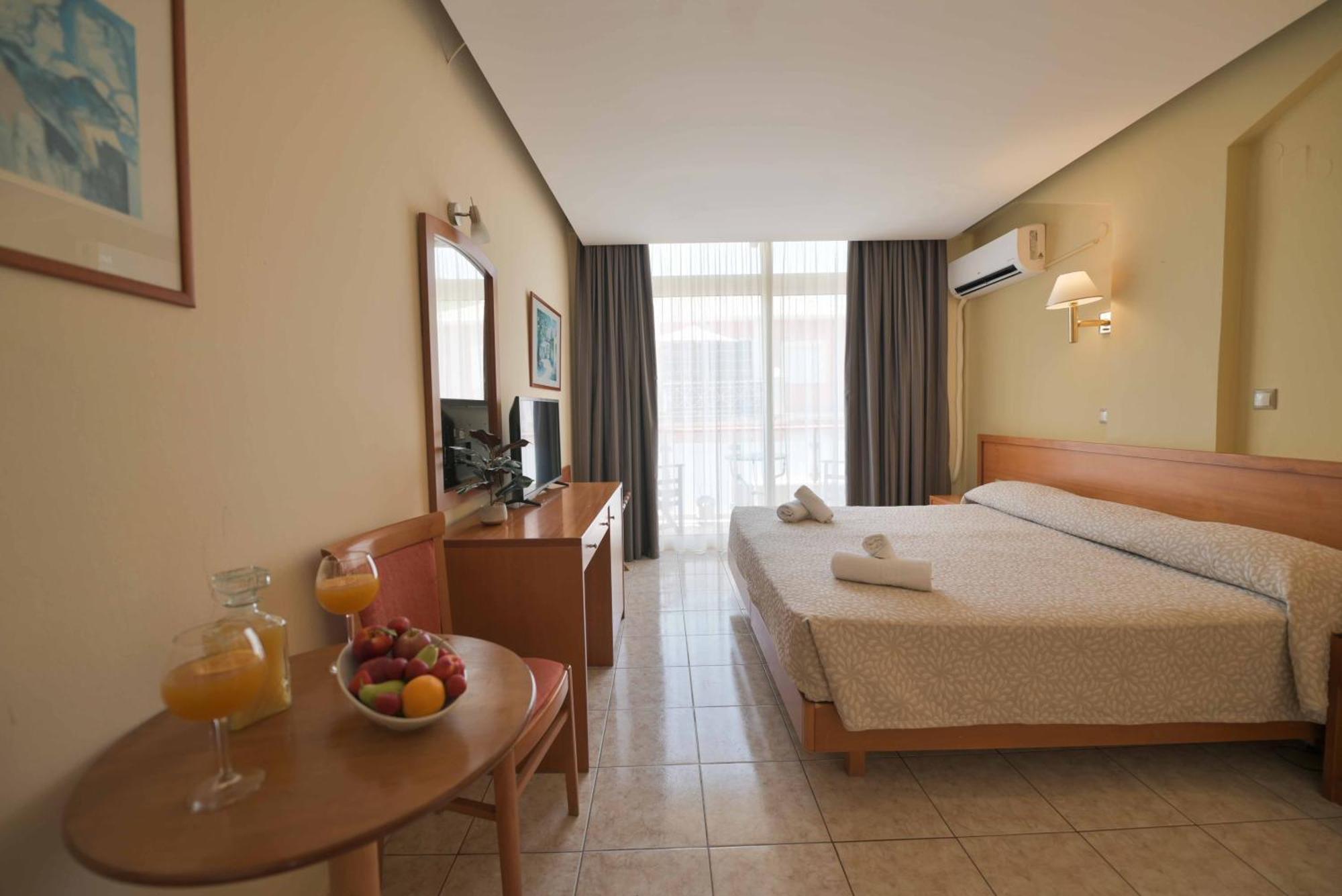 Neda Hotel Olümpia Kültér fotó
