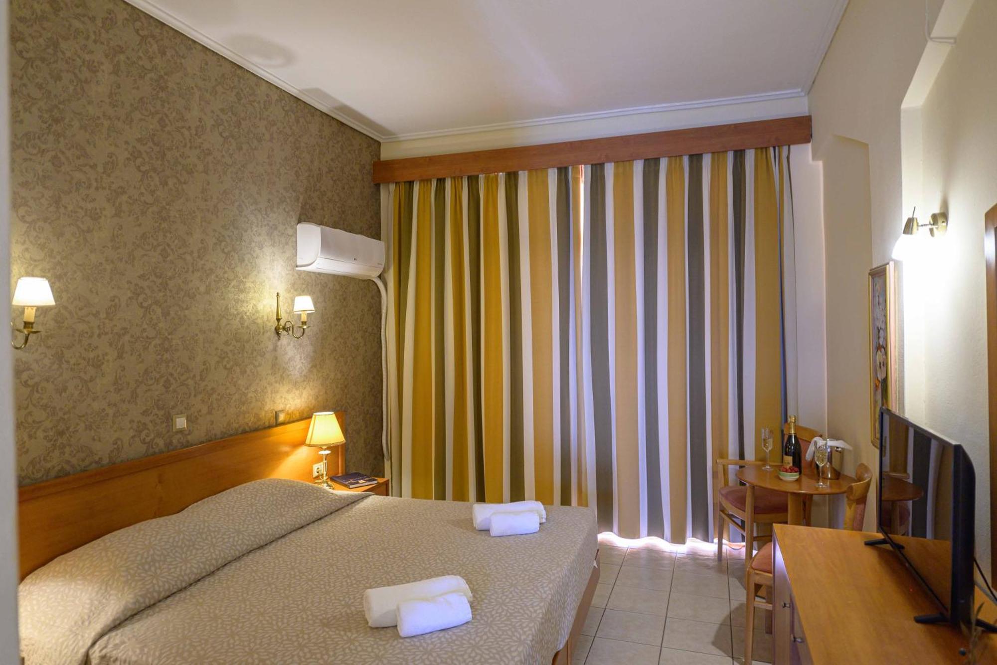 Neda Hotel Olümpia Kültér fotó