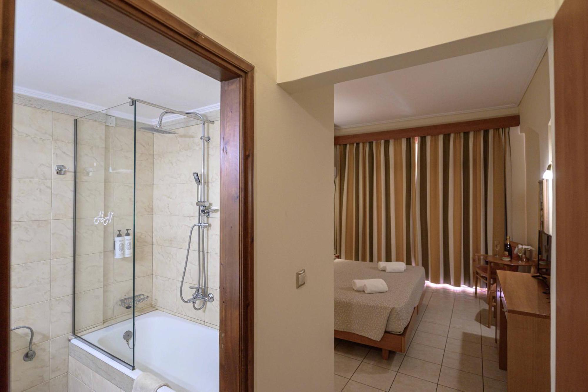 Neda Hotel Olümpia Kültér fotó