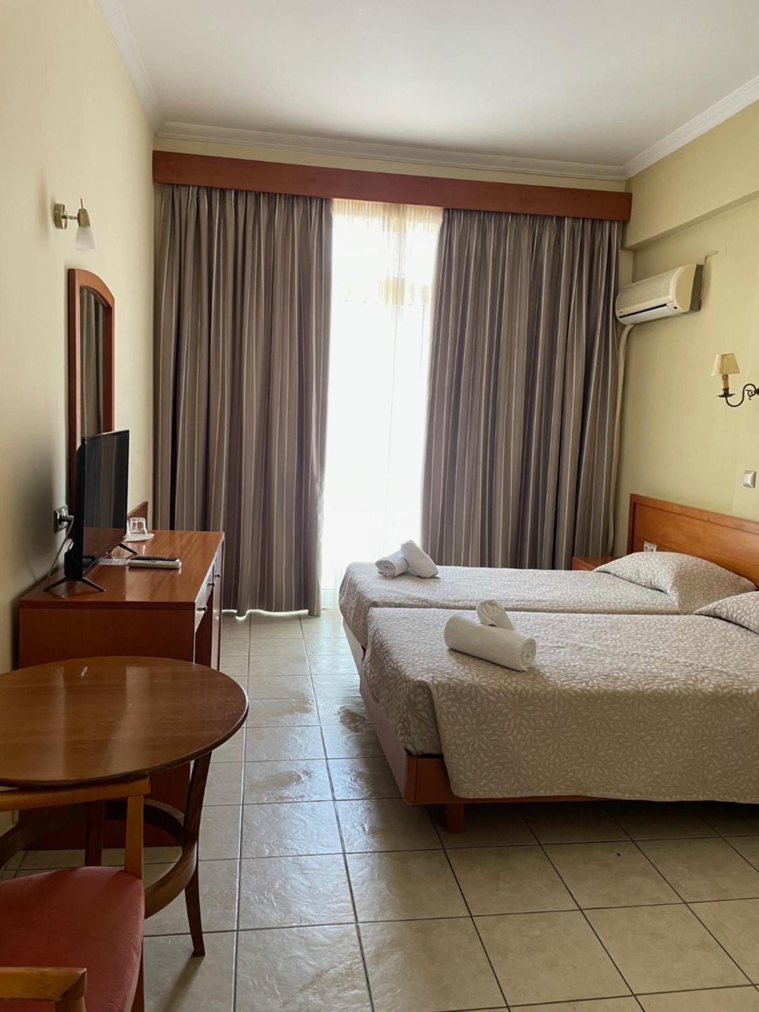 Neda Hotel Olümpia Kültér fotó